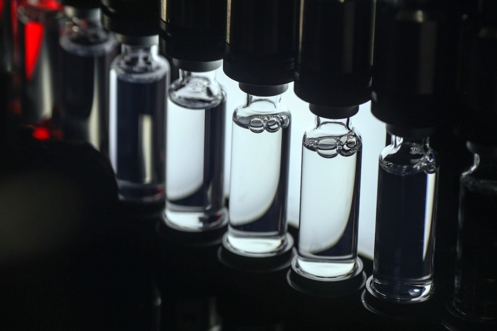 疫苗|为什么提高新冠疫苗产能这么难？