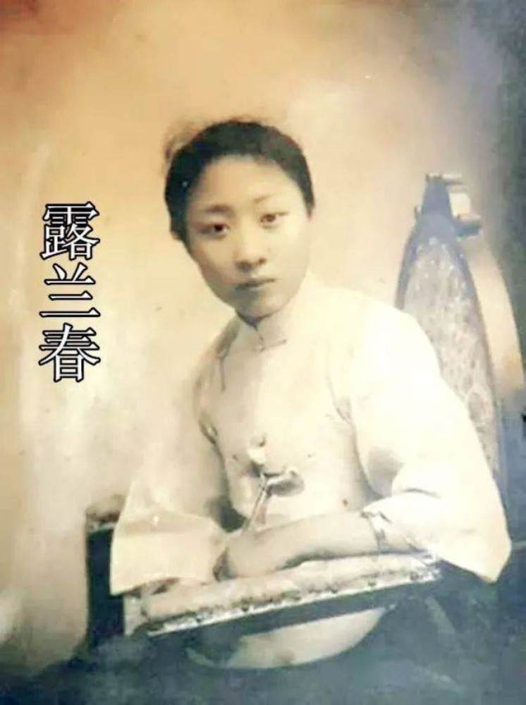 卢小嘉:曾经的民国军阀之子,暴打过黄金荣,后来结局如何?