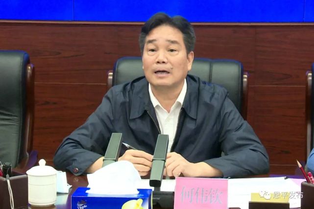 江门市禁毒办副主任,驻恩平工作组组长梁雅忠,恩平市委副书记,市长,市