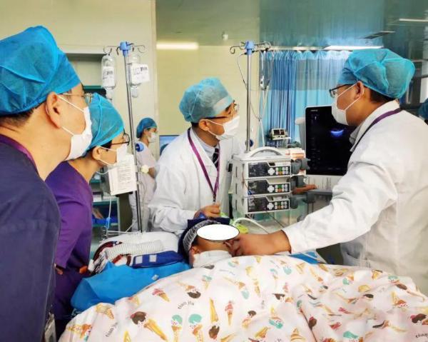 心脏|青岛：医院凌晨接到9岁“暴心”男童！心脏多次停跳、“乱跳”……