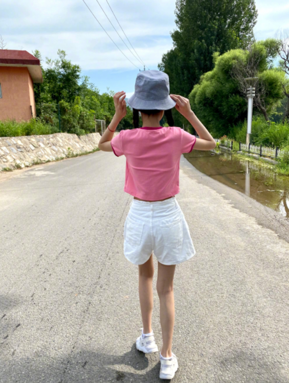 这13岁穿学生jk的腿,我酸到不行