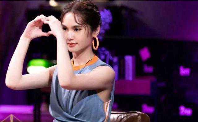 杨丞琳浪姐2踢馆成功拉票时一句不是啦网友爷青回