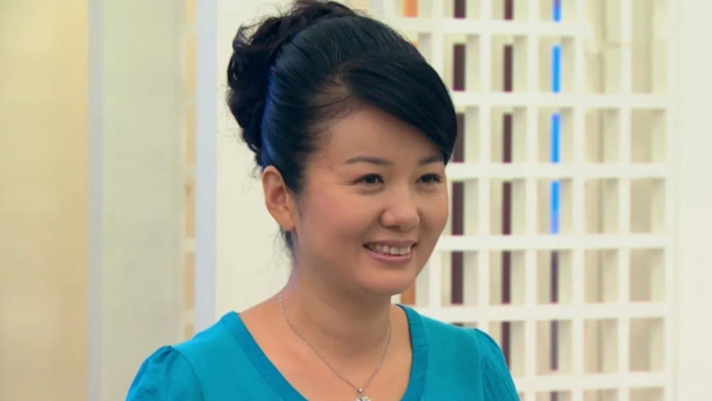 杜淳后妈郑卫莉没和杜淳一起参加婆婆和妈妈原因太尴尬