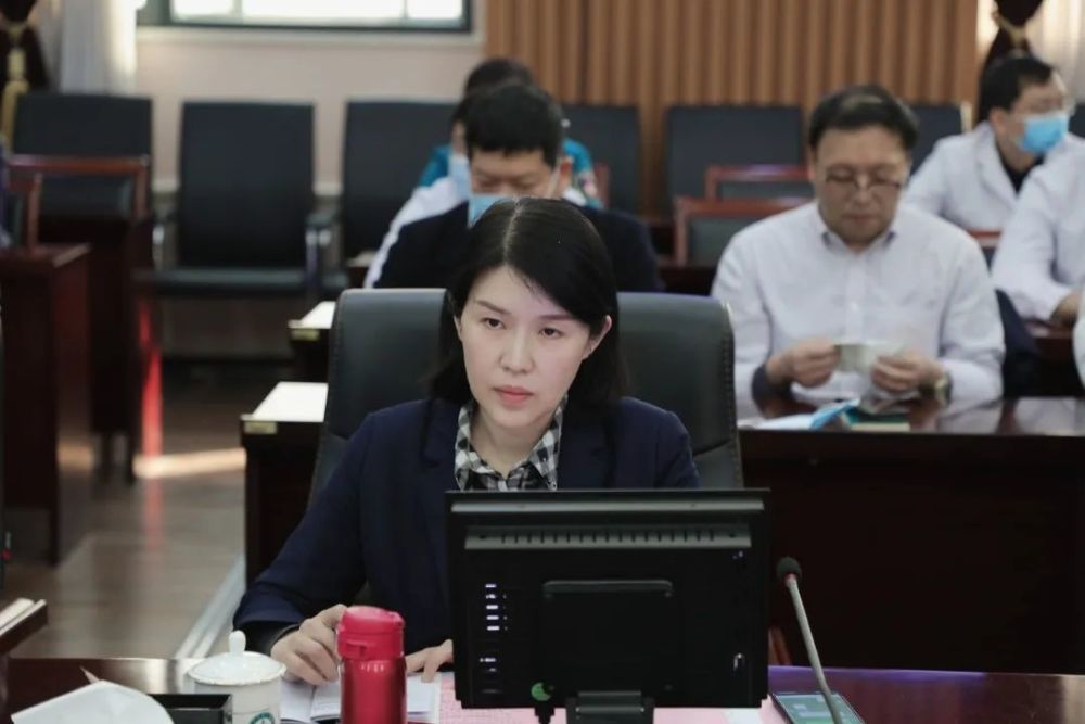 张岚郑州大学第一附属医院急诊医学部主任朱长举教授讲授《河南省创伤