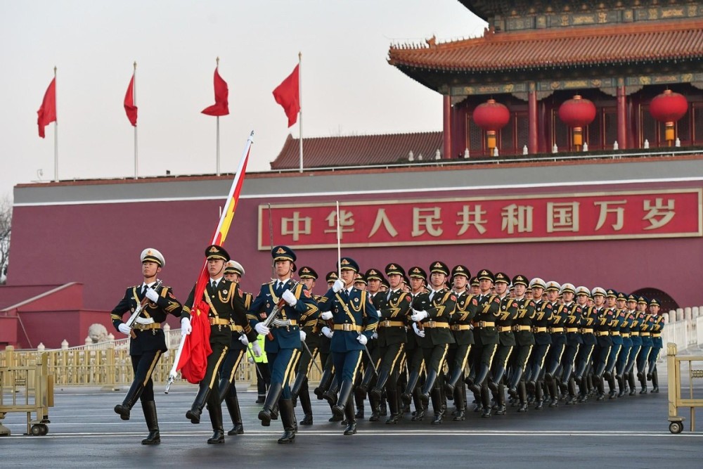 中国gdp何时超过美国_联合国更新预测:中国经济增长8.2%!人口红利助我国GDP赶超美国