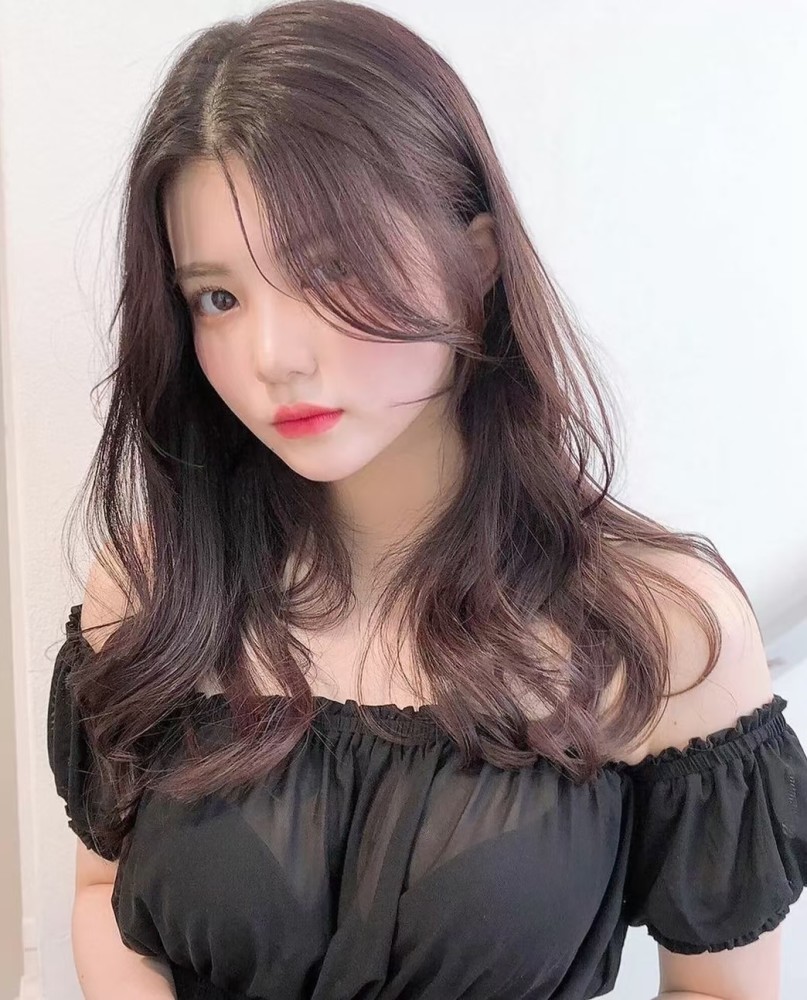 好看的小姐姐配上好看的发型