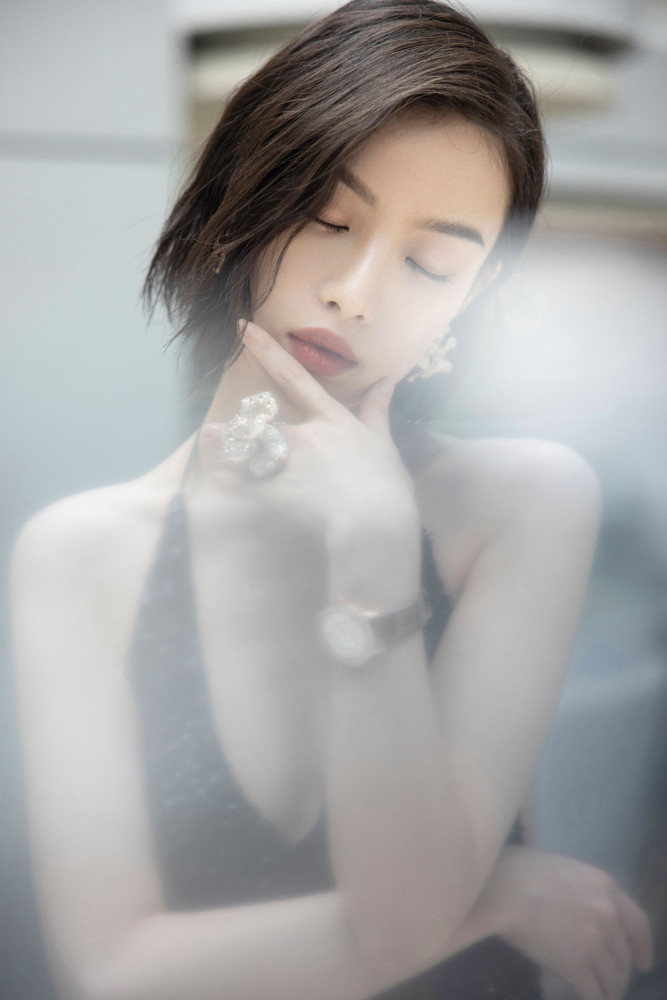 传说中的蝴蝶背倪妮