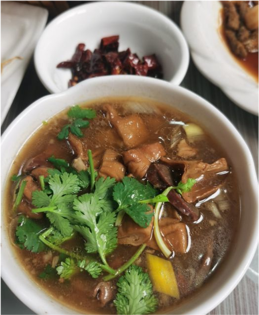 河北小县城这家1983年的老作坊,炖吊子做得不错