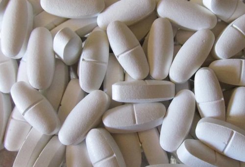 钙片|一天当中什么时间吃钙片最好？