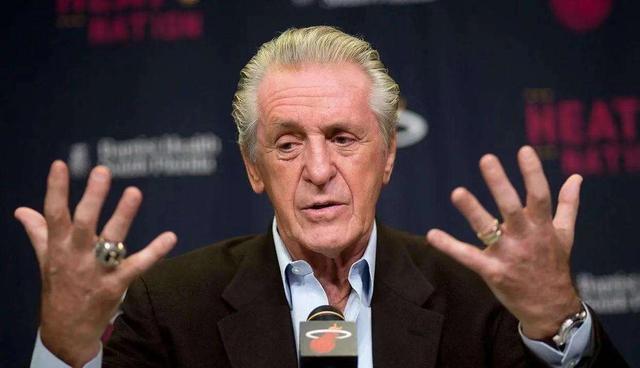 nba交易截止日莱利你是试探步还是梭哈