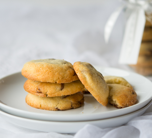 高脂血症|人到中年，4大“升脂大户”最好少吃，预防血管堵塞