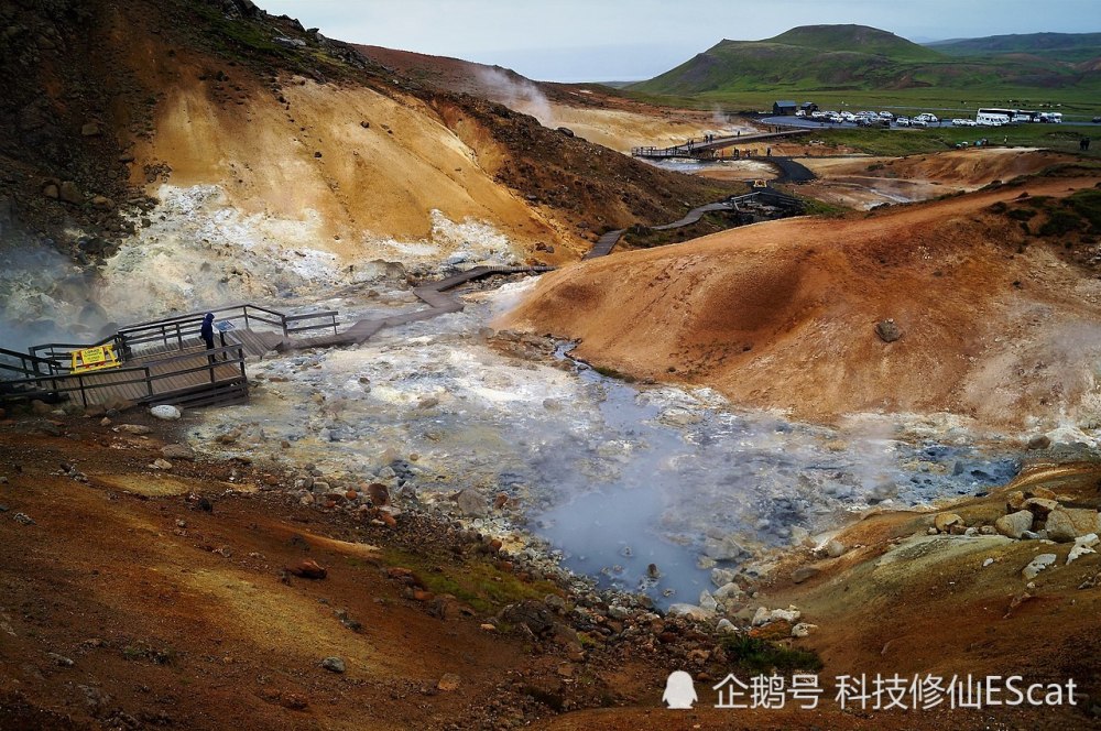 冰岛|冰岛西南部约在一周内遭受17000次地震。据猜测是火山爆发的前兆