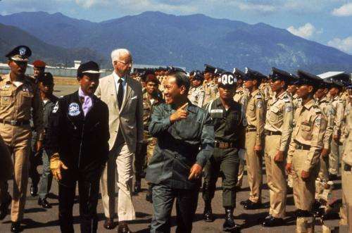 越南战争结束后南越总统的貌美娇妻都是如何处置的