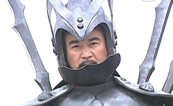 斗罗大陆各版本八蛛矛对比曾经的风云2也出现过蜘蛛腿