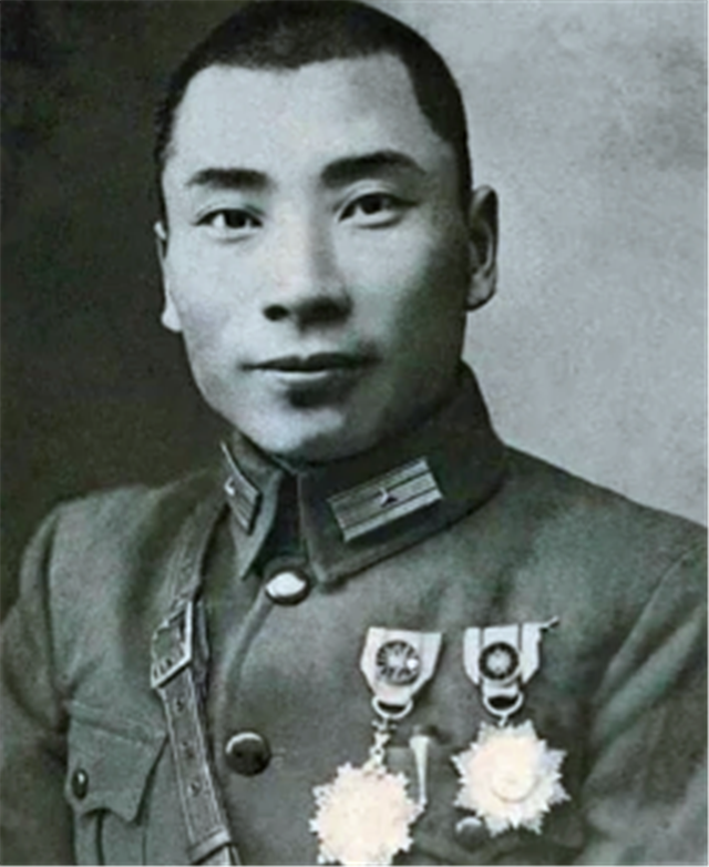 1949年被执行枪决的朱大同,微笑赴死:是叛徒,还是烈士?_腾讯新闻