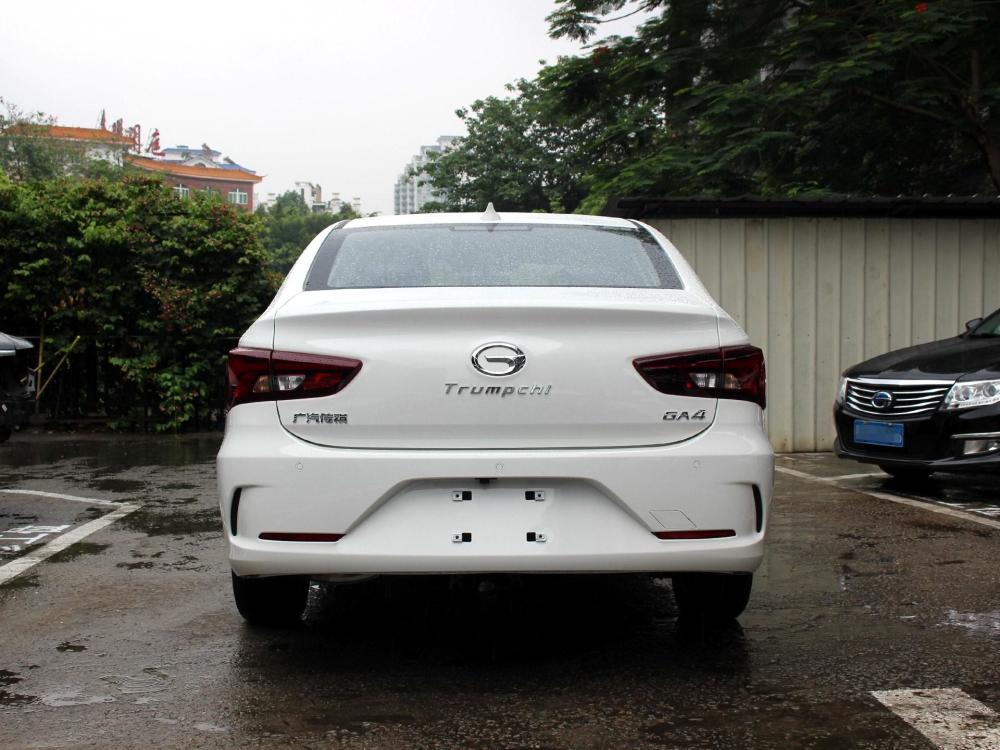 2021款传祺ga4亮相15t油耗6升新造型比朗逸还帅气