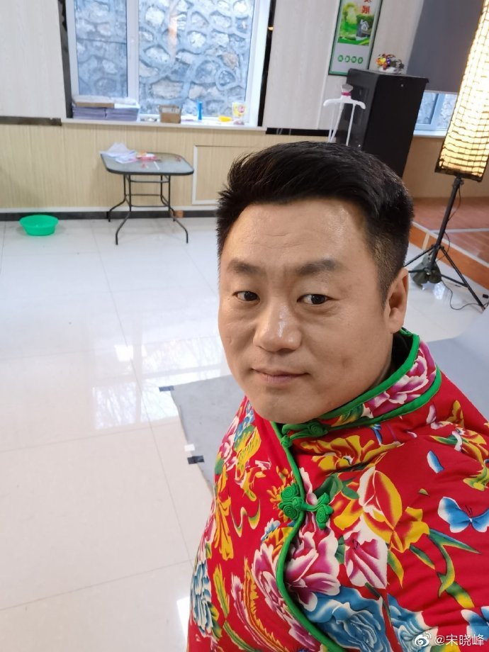 宋晓峰我的生日愿望是要做一直让观众开心的好演员