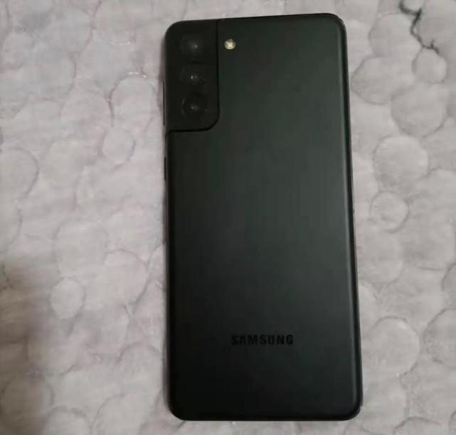 三星galaxys21测评体验屏幕惊艳配置过硬