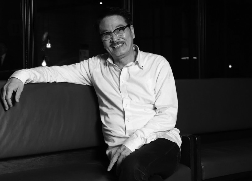 吴孟达丧礼现场照片公开爱妻和子女以及女婿等都敬献了花牌