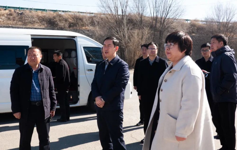 土左旗着力在伊利集团总部周边及台阁牧镇等重点位置,重点环节进行