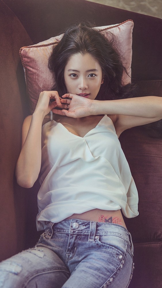 李成敏随意拍比精修图还美_腾讯新闻