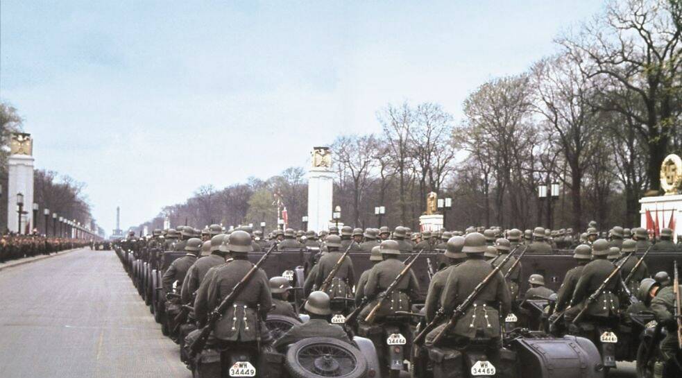 巅峰时期的德军大阅兵