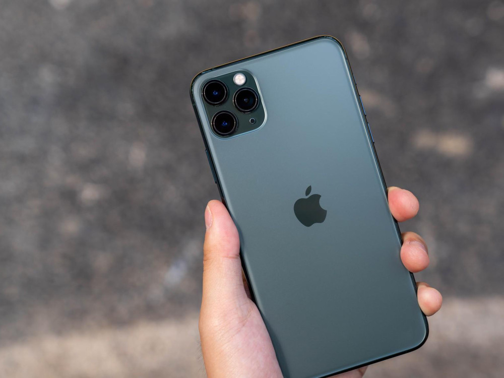 iphone 11系列所搭载的是苹果a13仿生芯片,a14芯片相比于a13的性能