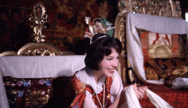 锡金美艳末代王后生于美国23岁嫁国王国家危难时远走高飞