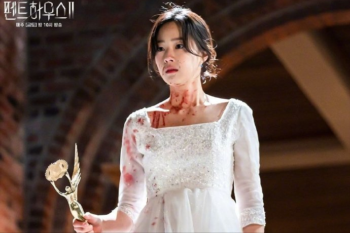 顶楼2露娜死因有两大疑点恩星可能不是最终凶手