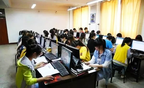 近日全国各省份高校发布518个专业被撤销 为何 腾讯新闻