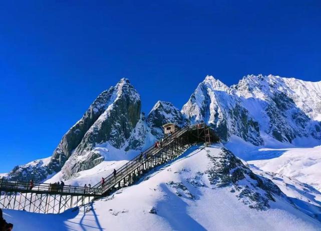 麗江玉龍雪山自己去還是報團好玉龍雪山一日遊玩攻略及注意事項