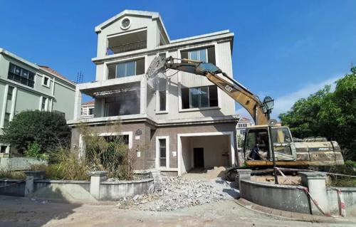 云南这个小区10多年前有望成别墅小区如今少有人来有些可惜