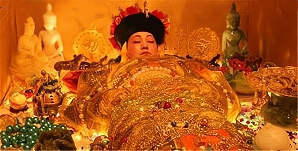 10年6胎的令妃陵墓被打开,专家发现其体内有异物:乾隆心真够狠_腾讯