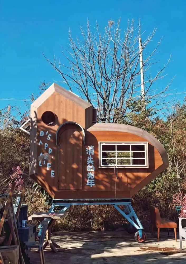 离开北京到云南他造了111栋房子建筑大师都傻眼