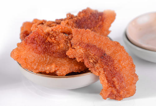 猪油渣|猪油渣很常见，到底能不能吃，吃了有什么好处或坏处？你清楚吗？