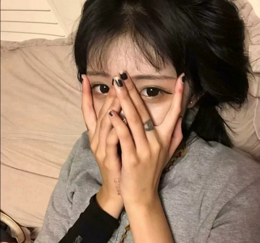 拽姐风格女生头像