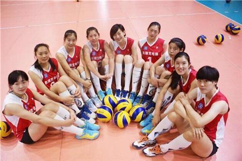 河南女排突然"火"了,"火"的让人欣慰又心酸_腾讯新闻
