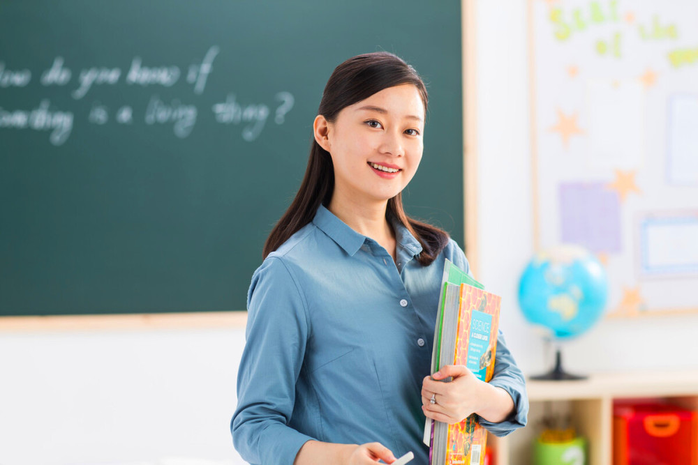 教师行业即将涨工资了为何老师们仍愁眉不展这三点是关键