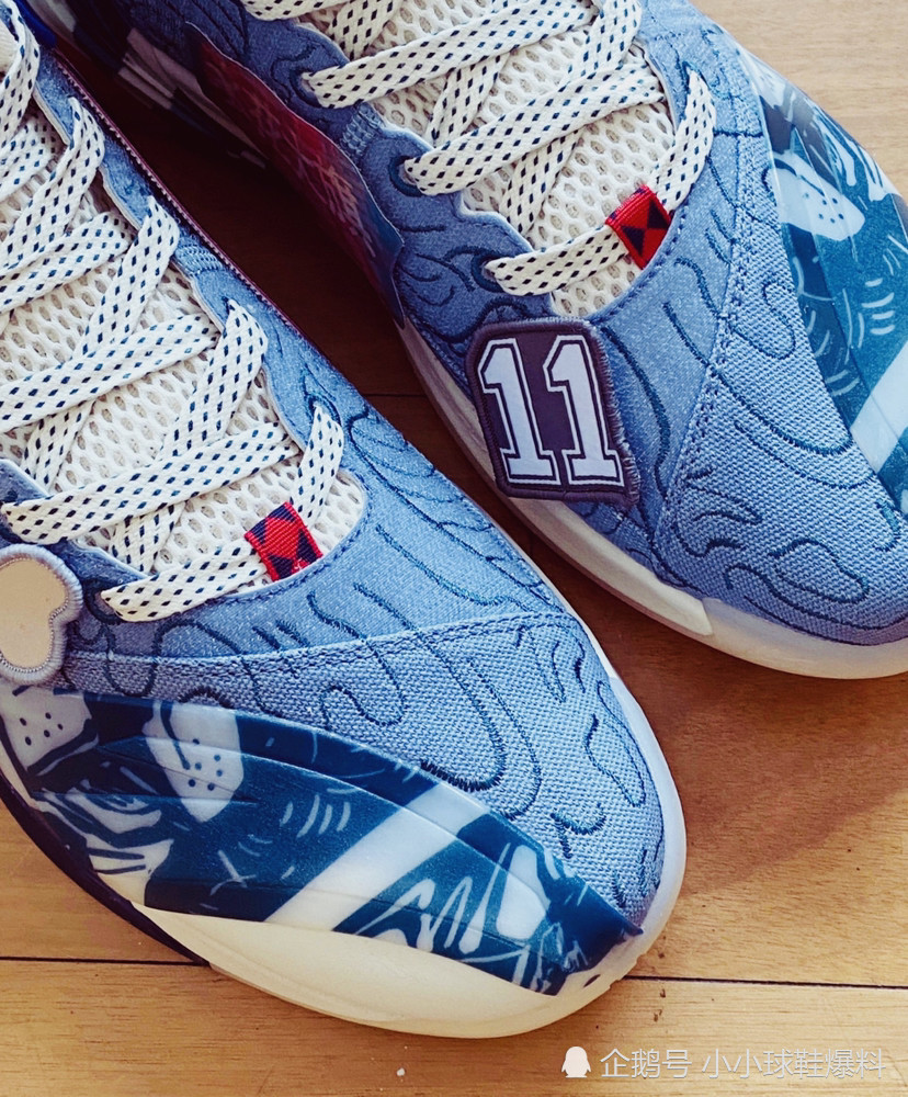 汤普森上脚kt6最新配色"汤普森",可粘贴的魔术贴设计,特别也融洽!