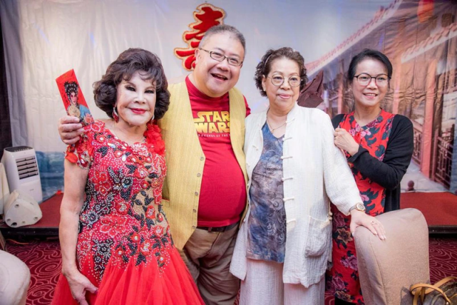 除了是艺人之外,赵美宝也一直致力于推动公益慈善,尤