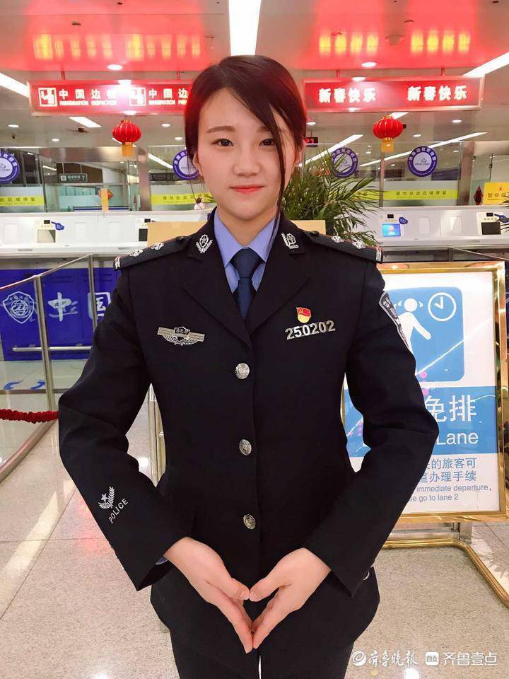 巾帼风采走进边检警花的平凡生活