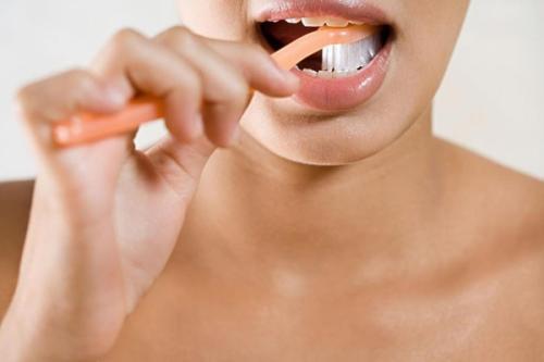 急性咽炎|止咳“冠军”已找到，不是罗汉果和雪梨，敞开吃，咽炎不咳不痛了