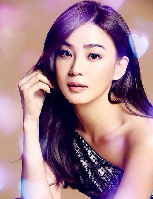 洪小铃,1978年出生于台湾省台北市,台湾女演员,模特.