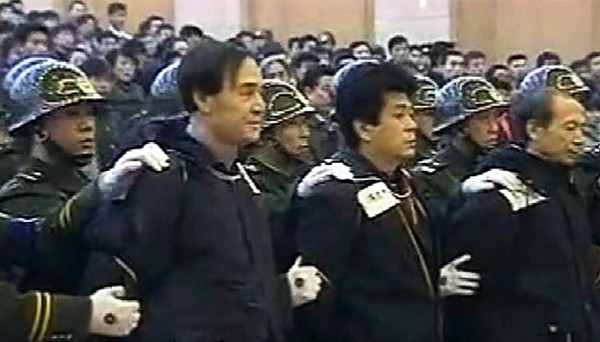 沈阳"3.8"大案始末:仁,礼持枪共犯案,杀人抢车还抢钱