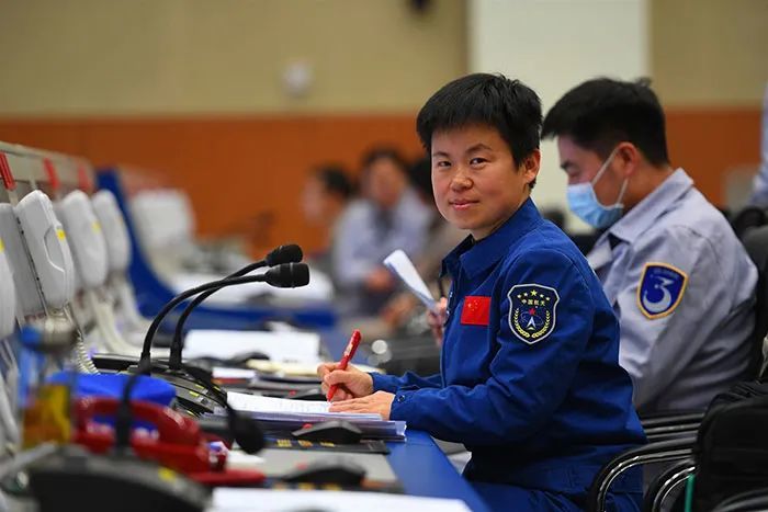 张润红|“三八节”，点赞航天巾帼！