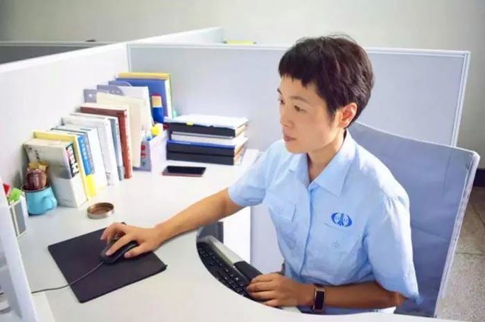 张润红|“三八节”，点赞航天巾帼！