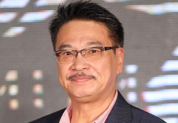 吴孟达未举行扶灵仪式,灵柩由殡仪馆的人抬走,没有明星到场送别_腾讯