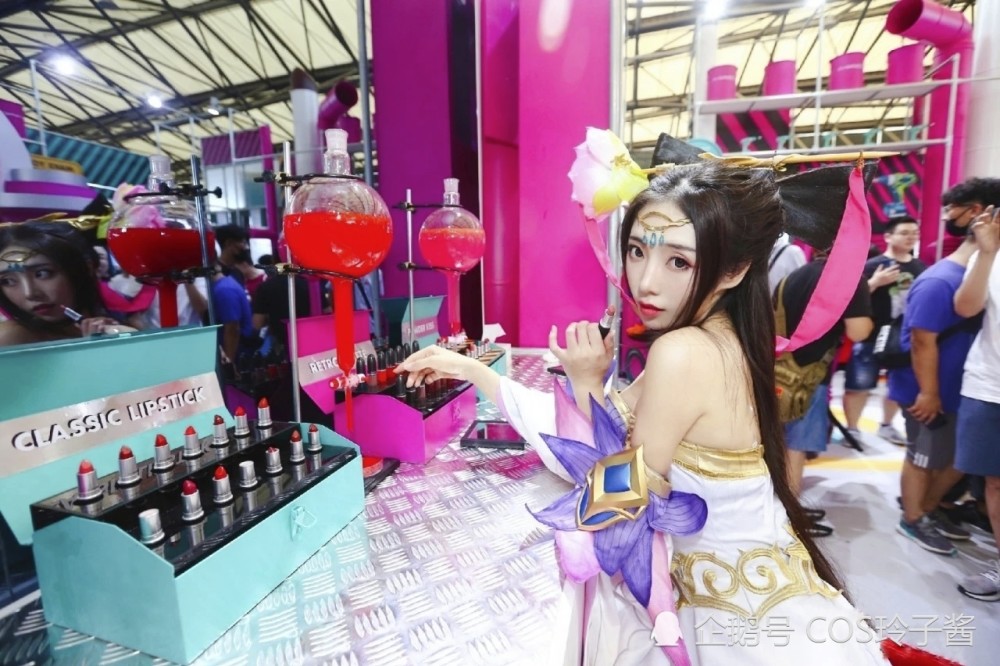 coser:走路摇zly