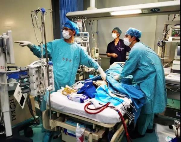 症状|生死一线！青岛9岁男童“暴心”送进PICU！这些症状家长千万警惕……