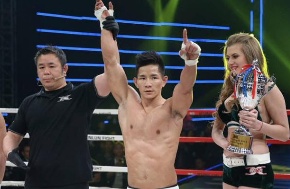 众所周知,武林风擂台上有搏击三巨头:王洪祥,方便和一龙,个个家喻户晓